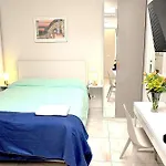 Al Corso Bed & Breakfast 4*