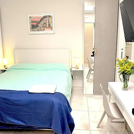 Al Corso Bed & Breakfast *